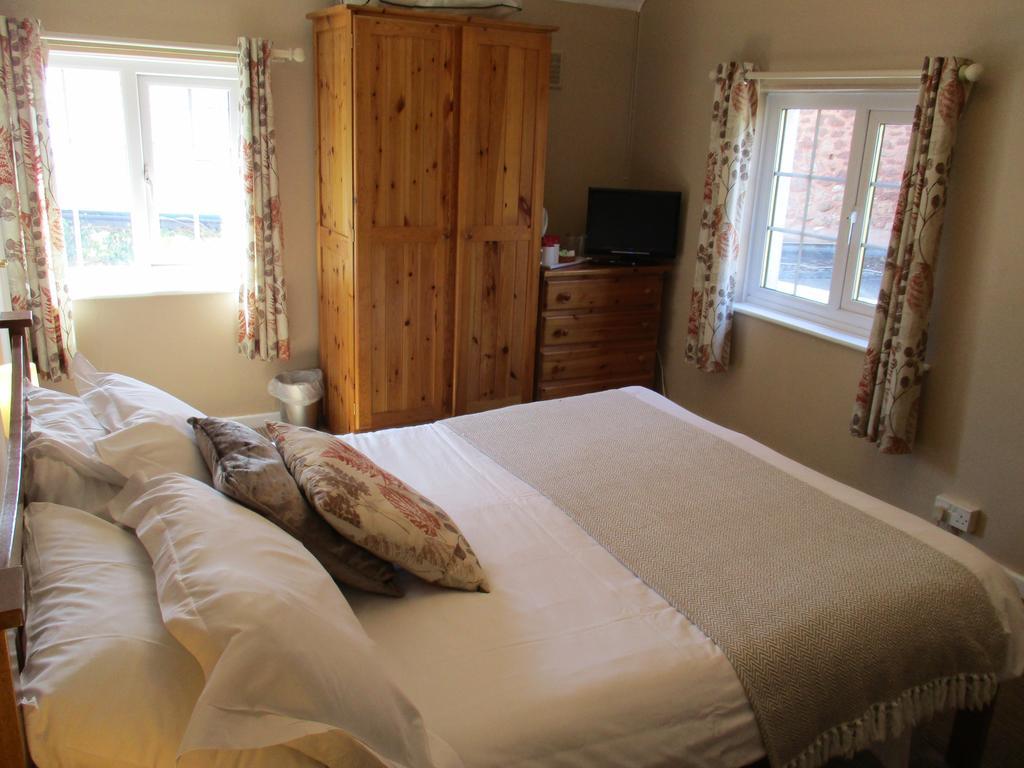 Inn The White Horse 2*
